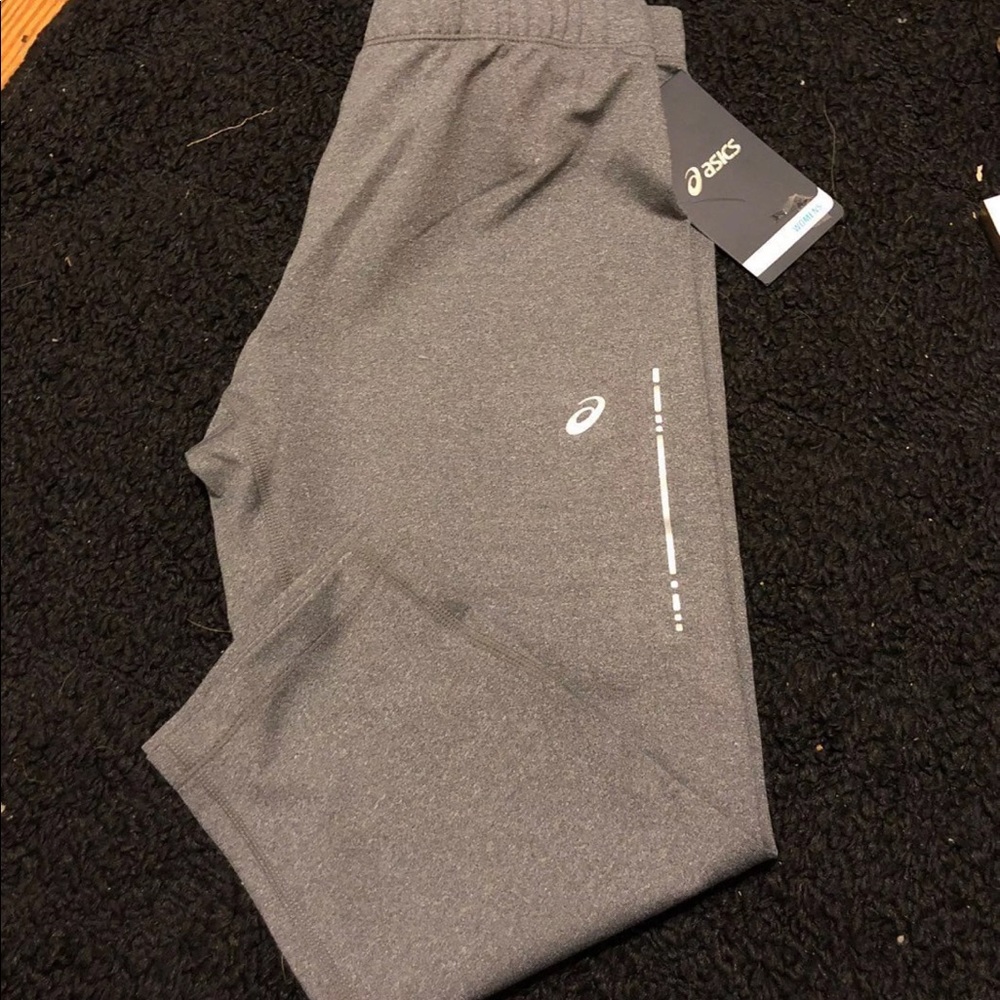 Asics crop